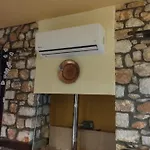 βιοκλιματικο ηλιοπετροσπιτο στην αρχαια βοκερια Tatil Evi
