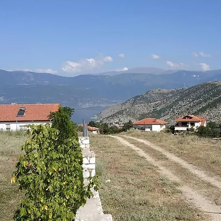 βιοκλιματικο ηλιοπετροσπιτο στην λιμνη βοκερια *
