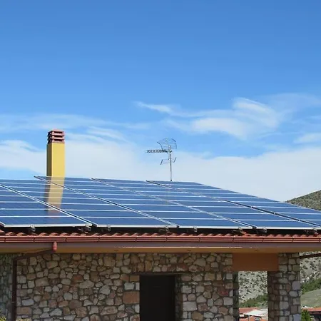 βιοκλιματικο ηλιοπετροσπιτο στην λιμνη βοκερια Vakantiehuis *