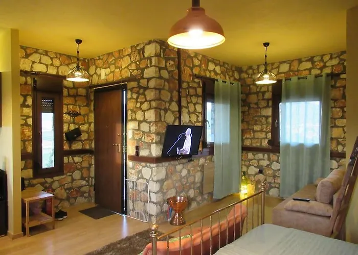 Nyaraló Βιοκλιματικο Ηλιοπετροσπιτο Στην Αρχαια Βοκερια *