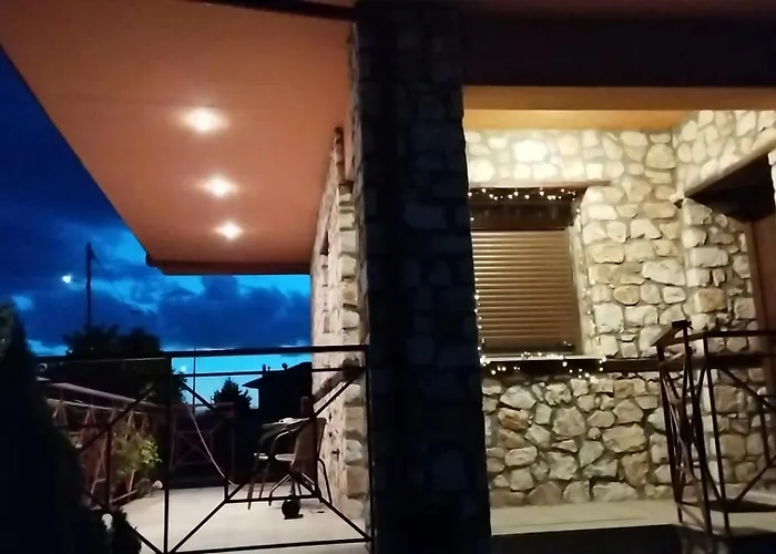 Βιοκλιματικο Ηλιοπετροσπιτο Στην Αρχαια Βοκερια Peraia (Pella)