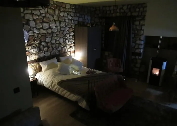 Βιοκλιματικο Ηλιοπετροσπιτο Στην Αρχαια Βοκερια * Peraia (Pella)