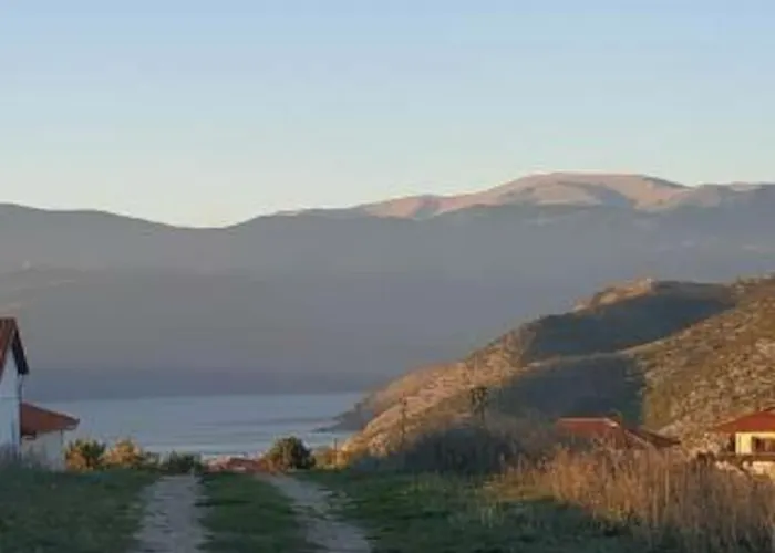 Βιοκλιματικο Ηλιοπετροσπιτο Στην Αρχαια Βοκερια Peraia (Pella)