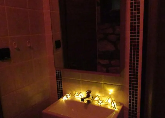 Βιοκλιματικο Ηλιοπετροσπιτο Στην Αρχαια Βοκερια Nyaraló Peraia (Pella)