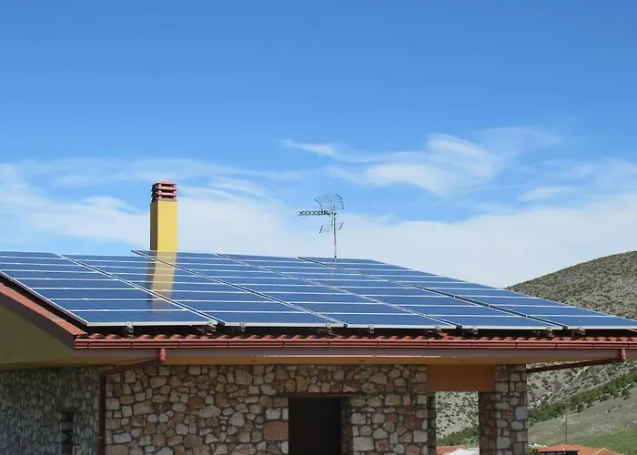 Βιοκλιματικο Ηλιοπετροσπιτο Στην Αρχαια Βοκερια Nyaraló *