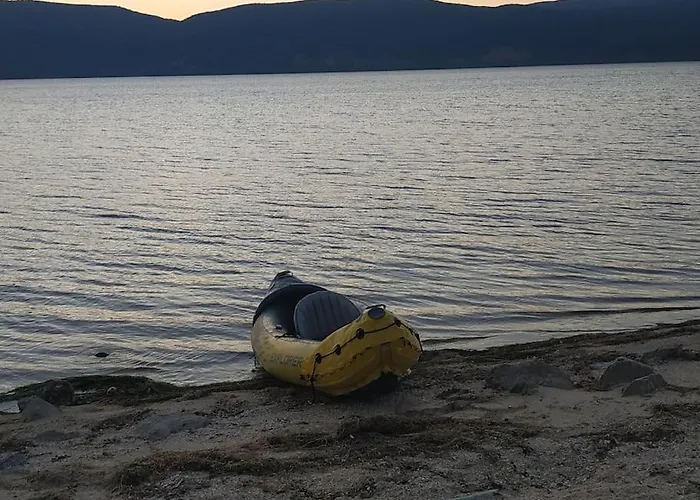 Βιοκλιματικο Ηλιοπετροσπιτο Στην Αρχαια Βοκερια Nyaraló *