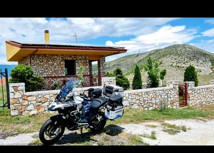 Βιοκλιματικο Ηλιοπετροσπιτο Στην Αρχαια Βοκερια Nyaraló